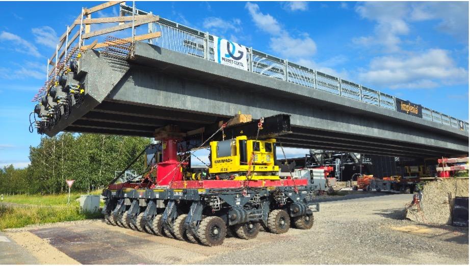 Brücke vor und nach der Verschiebung