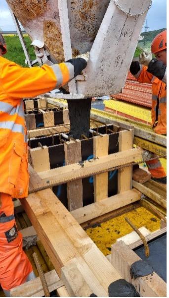 Betonieren von Quer- und Längsträger